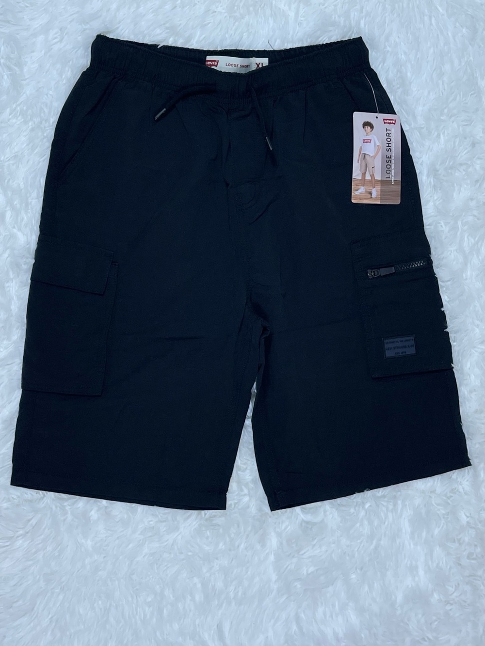 Levi's kid’s Black Cargo Shorts with Utility Pockets Size XL brand new